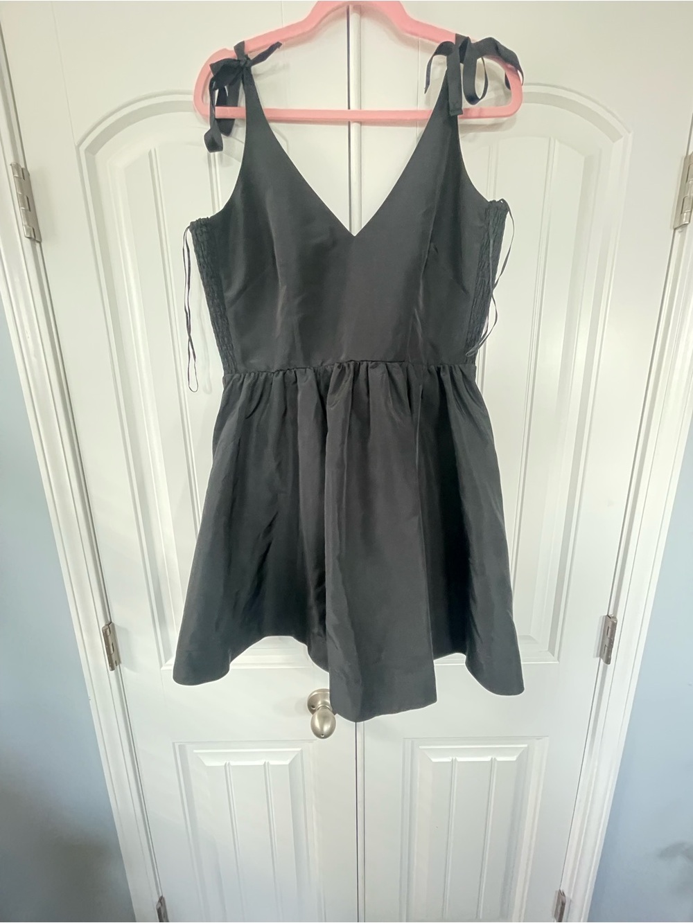 Old Navy Black Tie-Shoulder Mini Dress Sz L